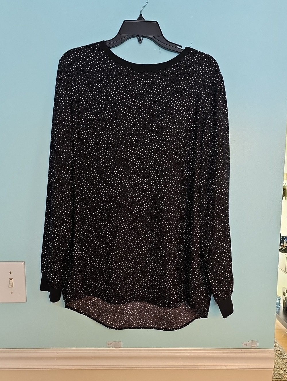 Jones New York Black Dot-Print Long-Sleeve Top
